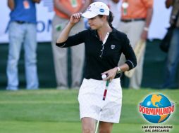 Aunque se sintió cobijada por el público, Lorena Ochoa tuvo poco que celebrar durante los primeros 18 hoyos de juego. E. PACHECO  /