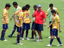 Morelia busca un milagro y calificar a la Liguilla del Apertura 2010. MEXSPORT  /