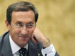 Gianfranco Fini, ex aliado del primer ministro Berlusconi, ha tendio fuertes enfrentamientos con éste. EFE  /