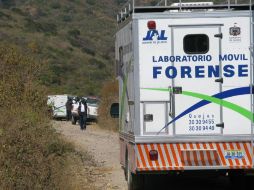 Personal del IJCF se trasladó con una unidad móvil hasta el sitio de los hallazgos.M. PATIÑO  /