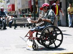 El objetivo es conocer la realidad de las personas con discapacidad para ofrecerles mejorar su calidad de vida. A. GARCÍA  /