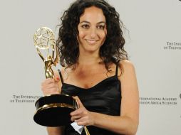 Julieta Shama presume el premio. AP  /