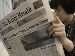 La prensa internacional reporta los ataques que tuvieron lugar en la isla de Yeonpyeong. AP  /