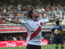 En el 2004 el Ámerica se interesó por Mauro Rosales, el cual terminó por jugar en el Ajax de Holanda. MEXSPORT  /