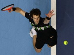 Roger Federer ganó el 88% de los puntos cuando atinó el primer servicio ante Andy Murray. REUTERS  /