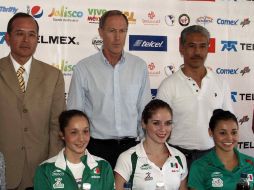 Verónica Muñoz, Cynthia Valdés y Ruth Castillo, durante conferencia de prensa en la ciudad de Guadalajara. MEXSPORT  /