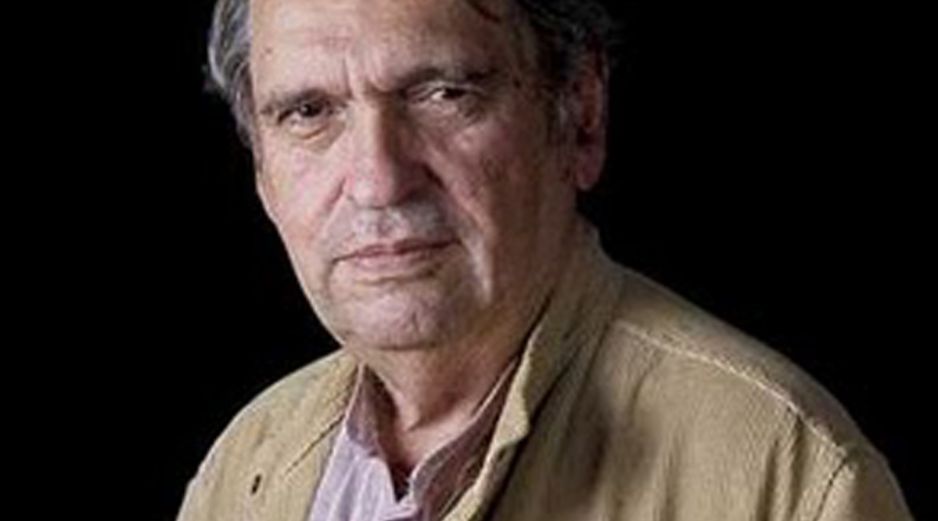 Rafael Cadenas recibió el Premio Fil de Literatura en Lenguas Romances 2009. ESPECIAL  /