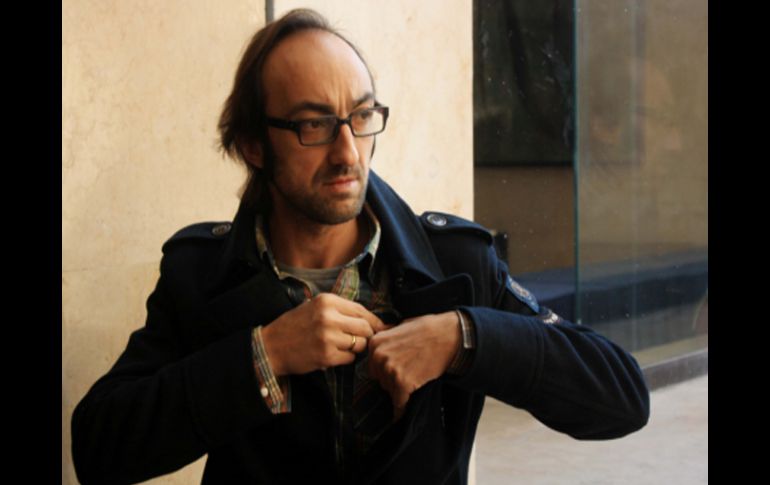 Agustín Fernández se confiesa como un hombre al que escribir le divierte. A HINOJOSA  /