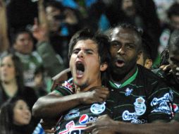 Estrada anotó el primer gol de Santos.  MEXSPORT  /