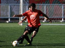 Los juveniles rojinegros realizaron trabajos específicos en la zona defensiva. E. PACHECO  /