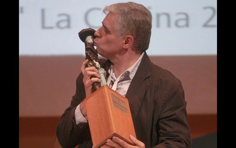“El Fisgón” recibió La Catrina como un campeón del Mundial de Futbol. S. NÚÑEZ  /