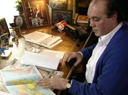 Nadir posiblemente enfrentará juicio el 11 de octubre, bajo cargos relacionados con la quiebra en 1990 de su grupo Polly Peck. ESPECIAL  /