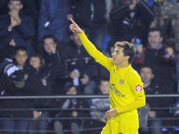 El jugador Nimar llevó al Villareal al triunfo. AFP  /