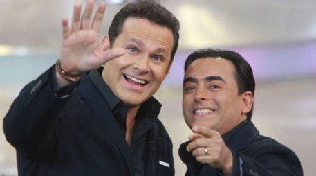 Los conductores despidieron el programa lleno de recuerdos. ESPECIAL  /