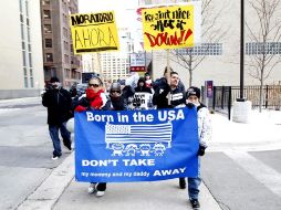 Estudiantes de Chicago se reunieron en el Centro de la  ciudad para compartir experiencias sobre su situación migratoria. EFE  /