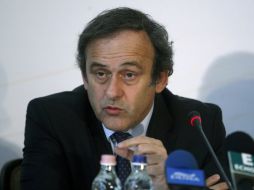 El presidente de la UEFA  Michel Platini, no le sorprendiieron las decisiones de la FIFA sobre las sedes de Rusia y Qatar. AFP  /