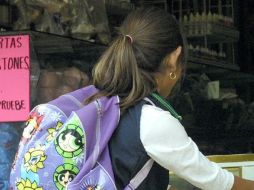 En videos encontrados aparecen niñas de entre nueve y diez años de edad. ARCHIVO  /