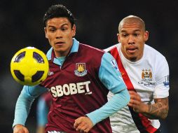 El mexicano Pablo Barrera jugó de titular durante 70 minutos en la derrota del West Ham ante Manchester City. AFP  /