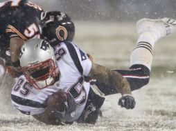 El encuentro se llevó a cabo en medio de un clima helado y con nieve. REUTERS  /