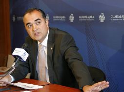 Salvador Caro indica que el problema no se arregla con más elementos. ARCHIVO  /