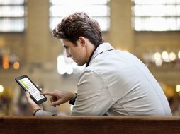 La tableta tiene un diseño elegante y sobrio en tan solo 380 gramos. LIFESTYLE  /