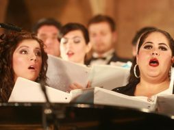 El Coro del Estado celebra esta noche una experiencia musical al lado de Jorge Estrada Trío Jazz.A. CAMACHO  /