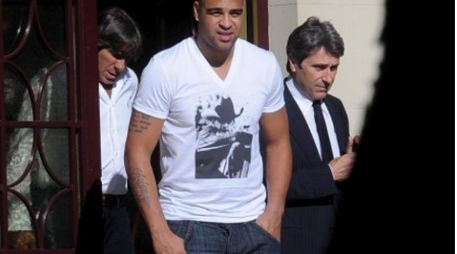 El jugador brasileño ha confirmado su continuidad en el equipo italiano. ARCHIVO  /