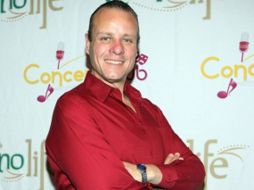 Rubén Cerda creó un ambiente de esperanza y cordialidad en la ceremonia. ESPECIAL  /