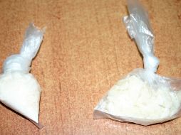 El contenido de las bolsas, aparentemente crystal, fue puesto a disposición del Ministerio Público. ESPECIAL  /