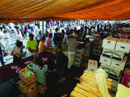 Se está inaugurando el nuevo mercado municipal. ARCHIVO  /