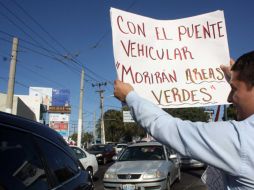 Vecinos de la zona se manifestaron en días pasados en contra del proyecto. A. HINOJOSA  /