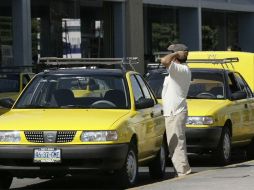 Uno de los aspectos calificados por la dependencia en los taxis de la ciudad, es el uso adecuado del taximetro. ARCHIVO  /