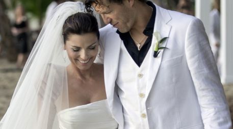 Shania Twain es la única cantante femenina en obtener tres Discos de Diamante en Estados Unidos. AP  /