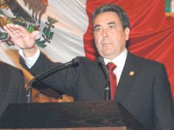Jorge Torres López jura como mandatario interino de Coahuila. EL UNIVERSAL  /