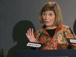 Giménez Bartlett tras recibir el Premio Nadal por su novela ''Donde nadie te encuentre''. EFE  /