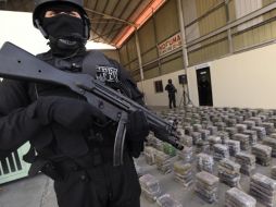 La incautación de mil 323 paquetes en forma de ladrillo identificados con distintos símbolos. NOTIMEX  /