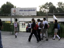 Los alumnos regresarán a clases luego de haber salido de vacaciones de fin de año. ARCHIVO  /