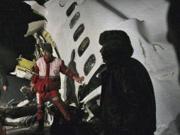 El avión de IranAir se rompió en pedazos, pero no hubo ninguna explosión o incendio. AP  /
