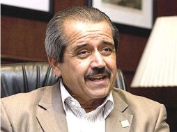 José Angel Córdova, secretario de Salud, estima que en 2011 las necesidades médicas quedarán cubiertas. EFE  /