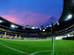 El estadio Jalisco tendrá sólo a los aficionados rojinegros en apoyo para el partido ante el Querétaro. MEXSPORT  /