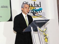 Mancera Espinosa ha intensificado su contacto con diferentes grupos y sectores sociales, en lo que va del año. ARCHIVO  /