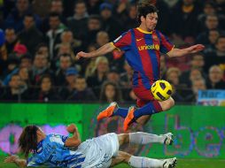 El futbolista argentino del Barcelona Lionel Messi asegura que el equipo está muy unido. AFP  /