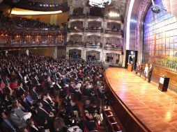 Los encargados de la restauración salieron en defensa de los trabajos realizados a dicho foro teatral. EL UNIVERSAL  /