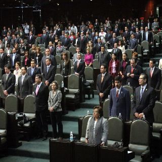 Pide Hacienda aprobar Ley de Competencia