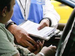 Una de las prácticas corruptas es el soborno. ARCHIVO  /