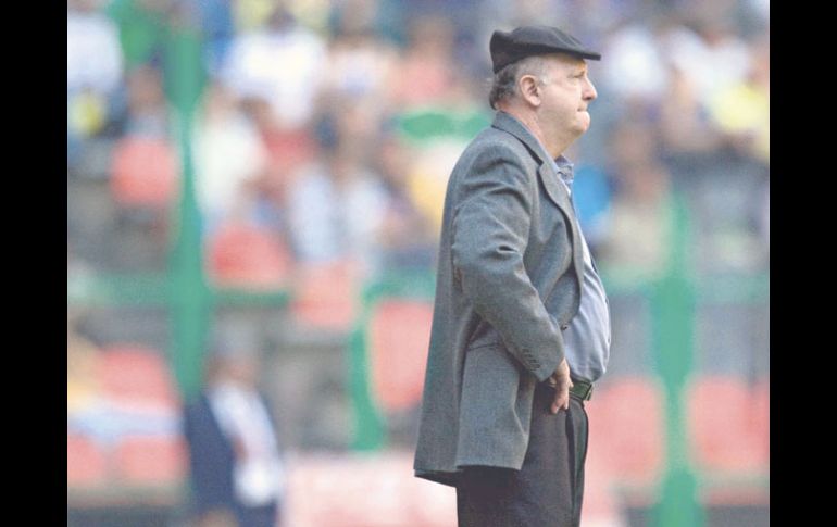 Manuel Lapuente cosechó en el torneo únicamente un punto de nueve posibles. MEXSPORT  /