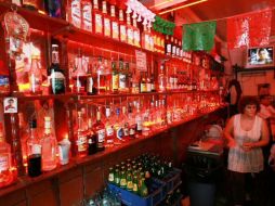 Tras hechos violentos ocurridos en este tipo de establecimietos, buscan que los propietarios instalen detectores de metal. ARCHIVO  /