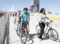 Tanto usuarios asiduos a la Vía RecreActiva como los menos frecuentes, asistieron esta mañana a pasear por el Matute Remus. M. FREYRIA  /