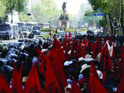 Integrantes de diversas organizaciones campesinas se manifiestan sobre Paseo de la Reforma. EL UNIVERSAL  /