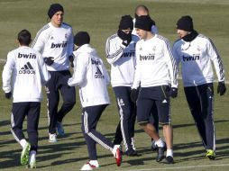 Los jugadores del Real Madrid durante el entrenamiento en sus instalaciones. EFE  /